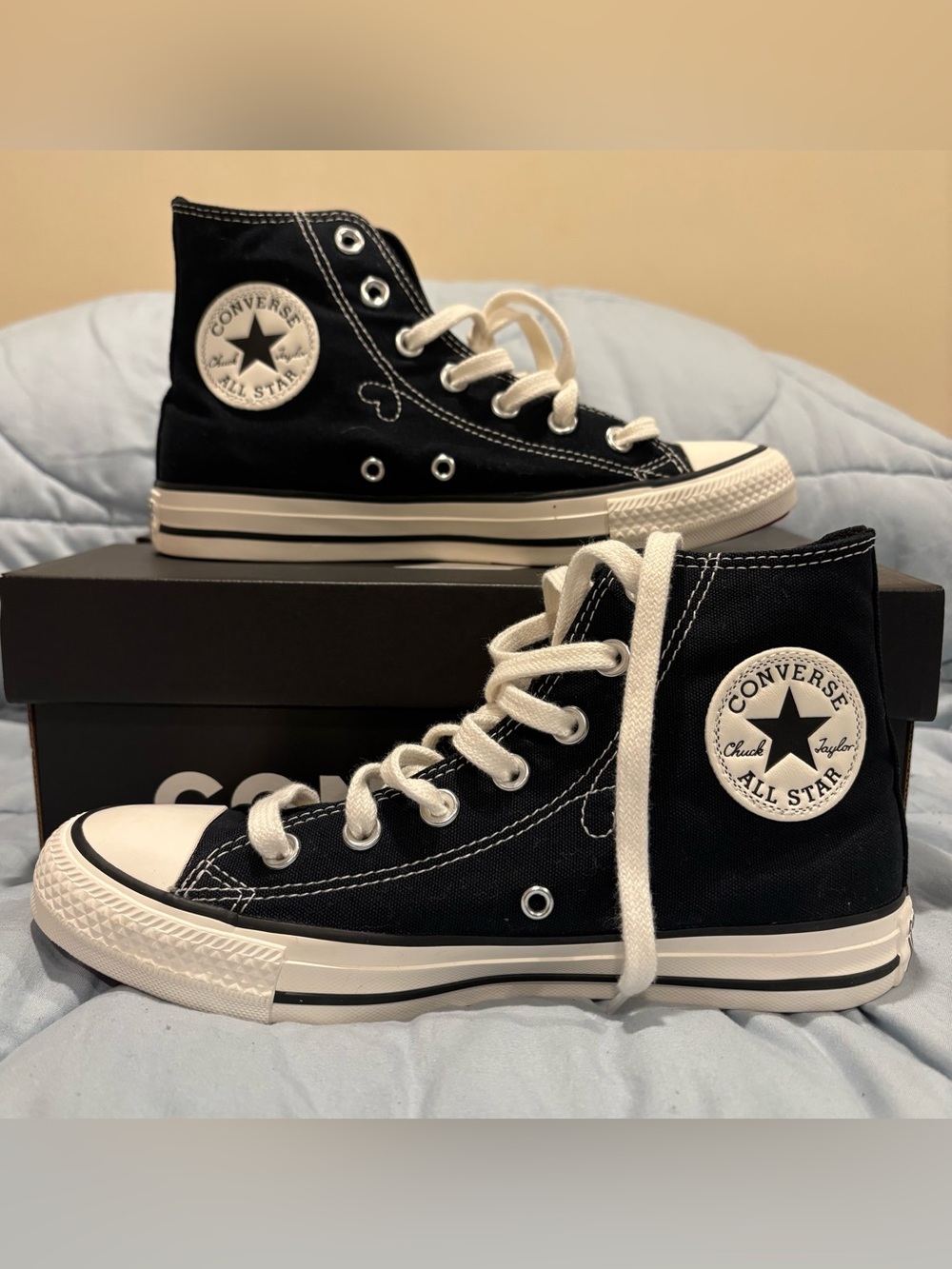 Converse Chuck Taylor All Star VDay Hearts High Top Black Women's size 7 A19056C